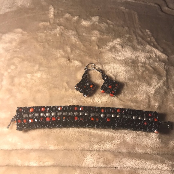 Handmade Multicolor Interlace Bracelet - Picture 2 of 2